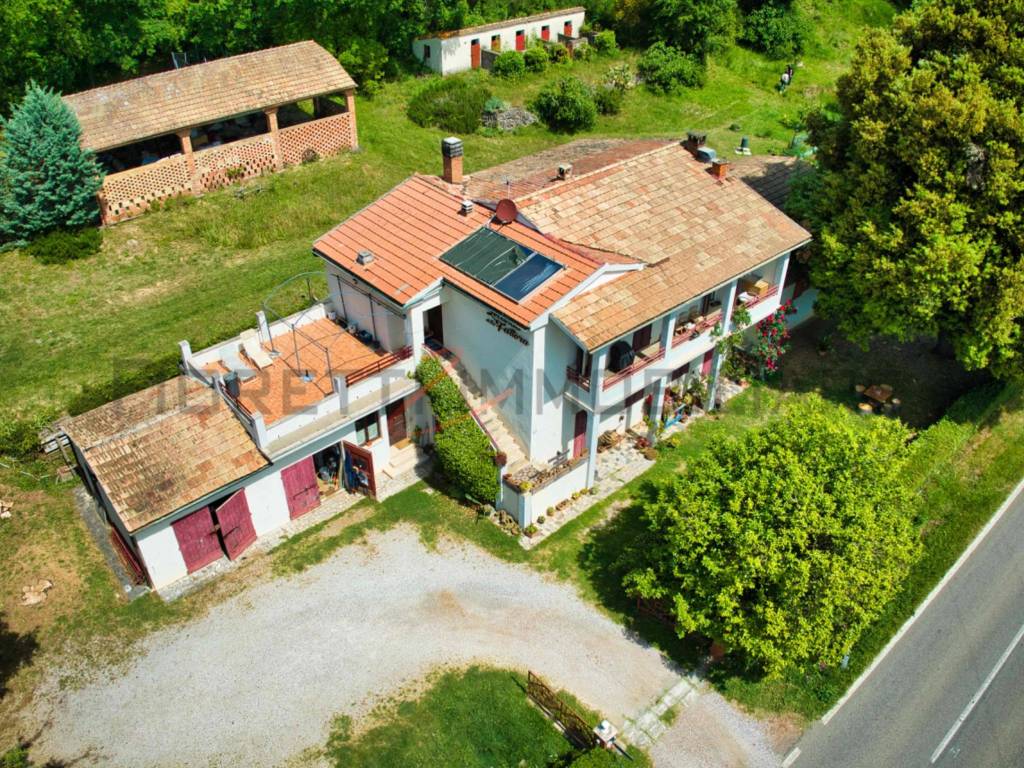 Rustico / casale a Massa marittima in Strada Regionale Sarzanese Valdera - Foto 2