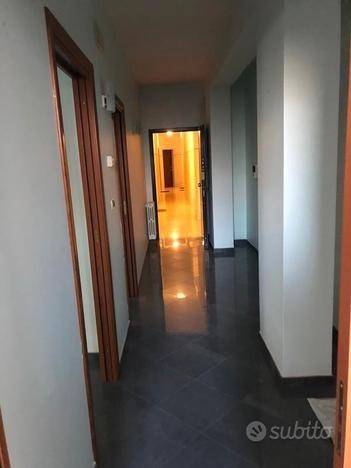 Appartamento a Barletta in Via Brigata Barletta, 76121 Barletta Bt, Italia - Foto 4