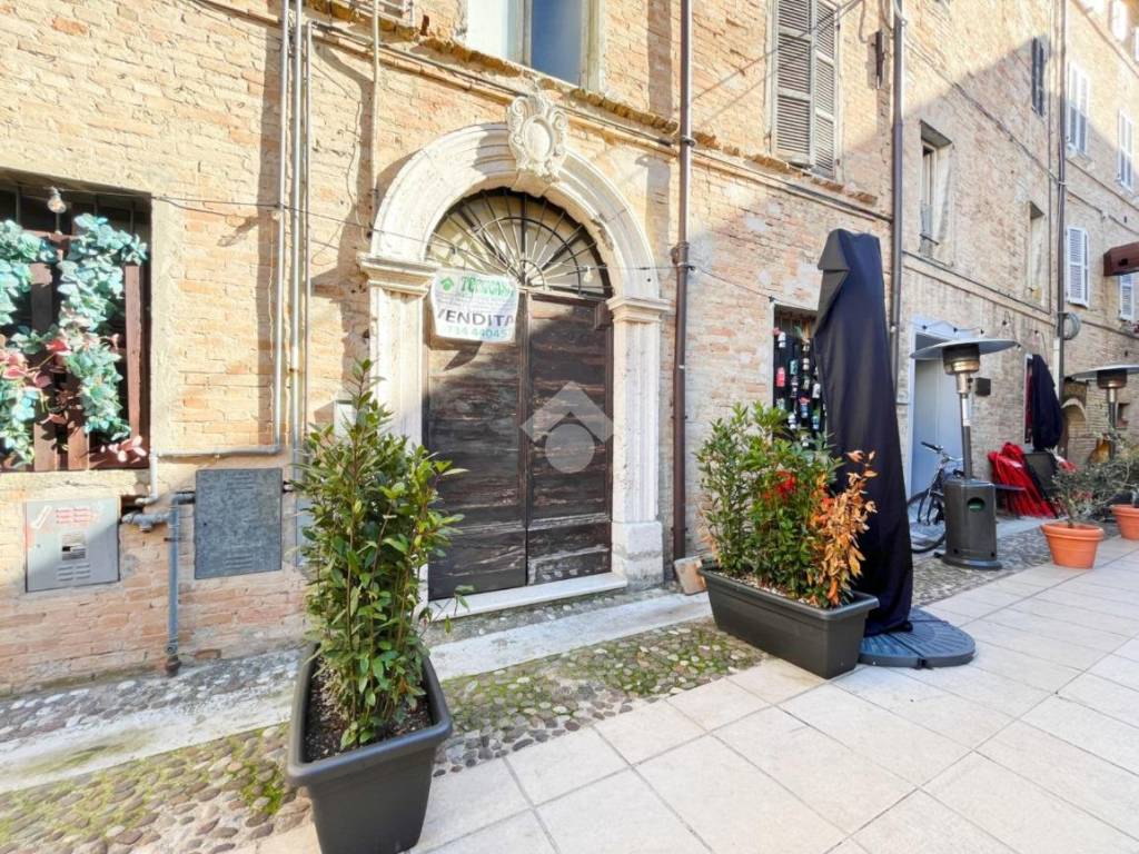 Appartamento a Porto san giorgio in Corso Castel S. Giorgio - Foto 2