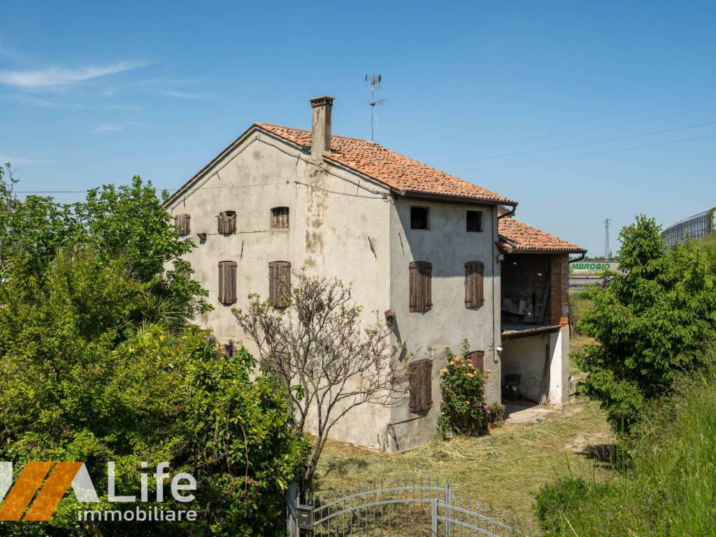 Rustico / casale a Grumolo delle abbadesse in Via Malerbe, 2 - Foto 2
