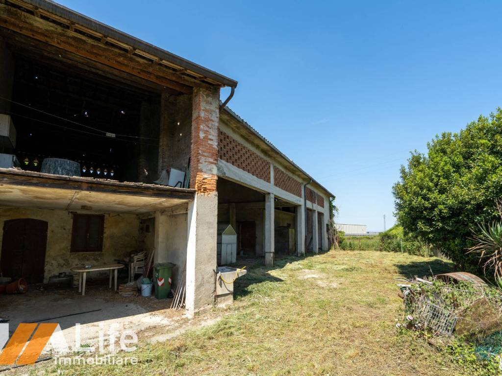 Rustico / casale a Grumolo delle abbadesse in Via Malerbe, 2 - Foto 5