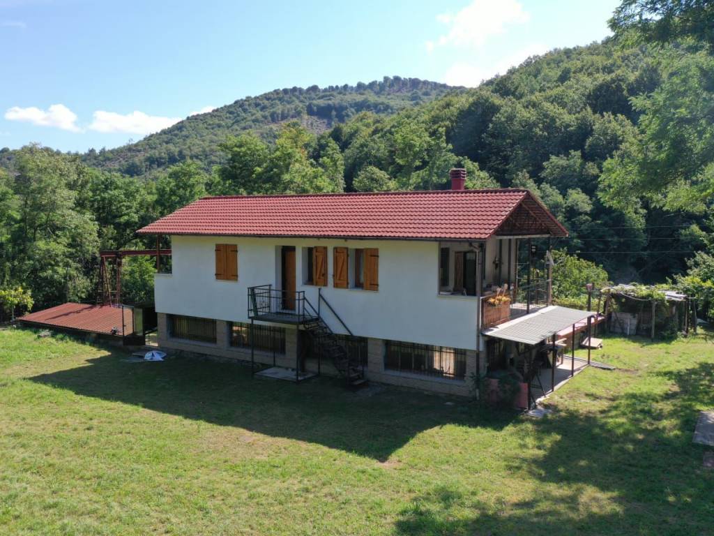 Casa indipendente a Pontinvrea in Via Acqui - Foto 2