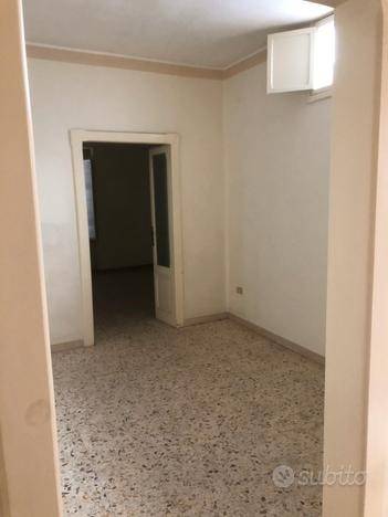 Appartamento a Barletta in Via Venezia, 76121 Barletta Bt, Italia - Foto 4