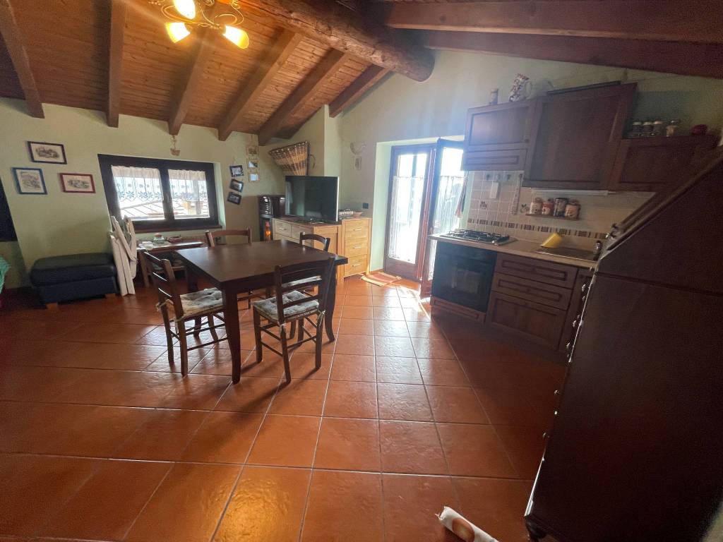 Appartamento a Civo in Frazione Naguarido - Foto 2