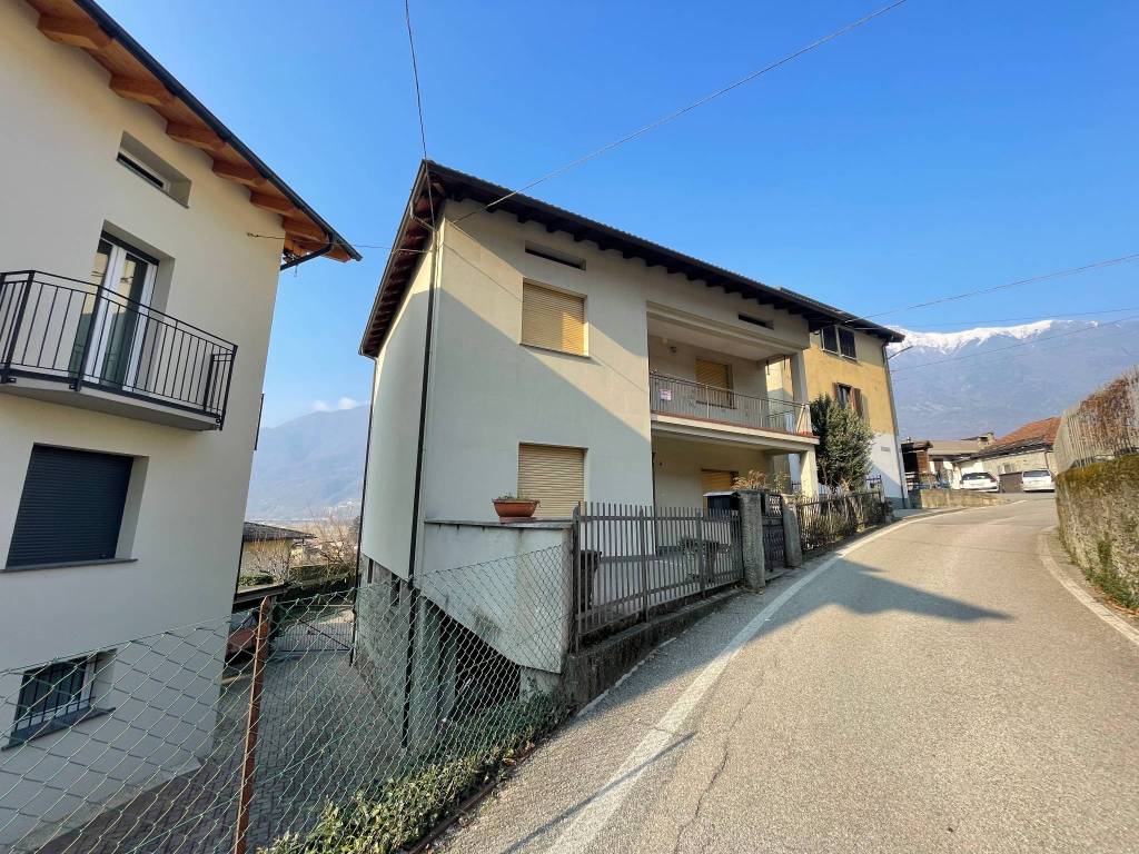 Casa indipendente a Cosio valtellino in Via Grande - Foto 2