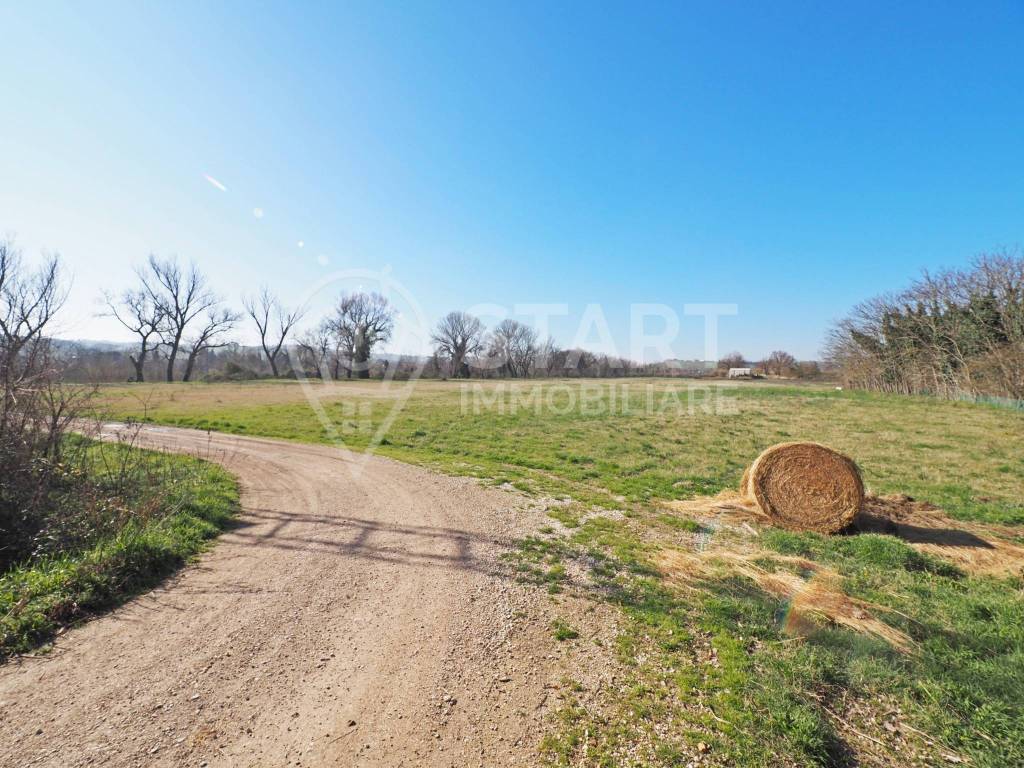 Rustico / casale a Morrovalle in Via Alessandro Manzoni, 29 - Foto 2