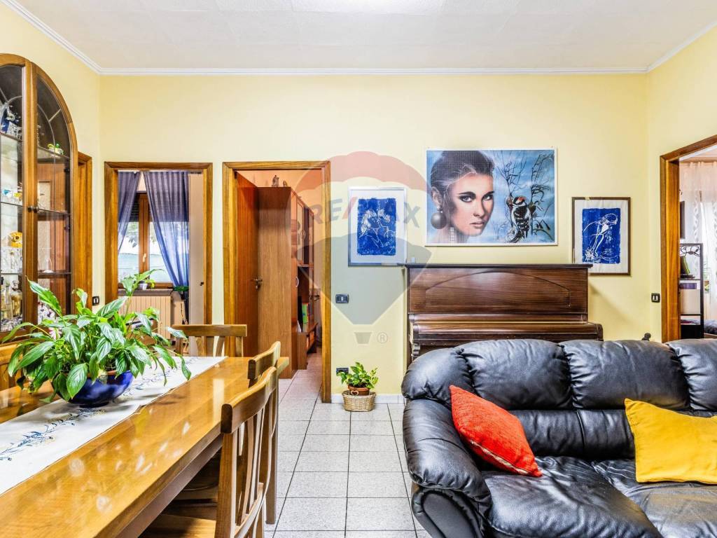Casa indipendente a Cardano al campo in Via della Prava, 14 - Foto 3