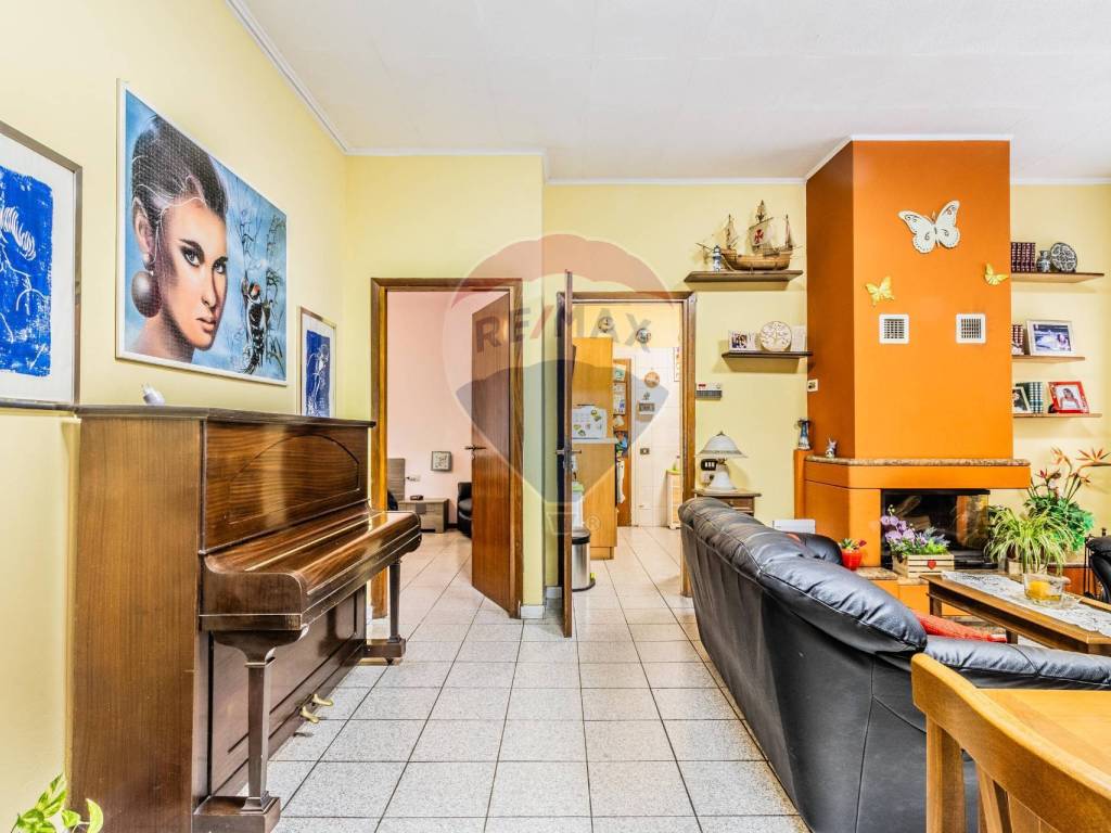 Casa indipendente a Cardano al campo in Via della Prava, 14 - Foto 5