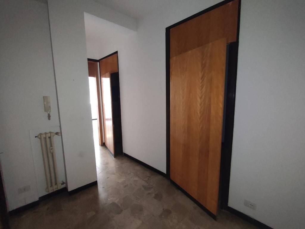 Appartamento a Cremona in Via Francesco Robolotti, 14 - Foto 5
