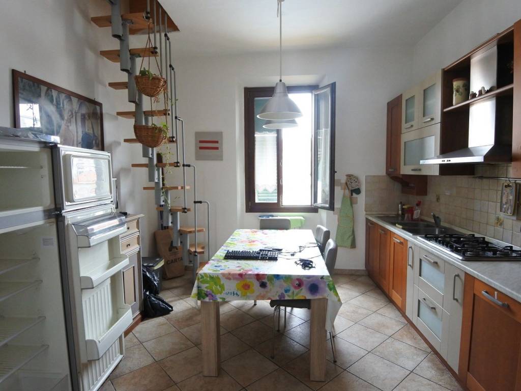 Appartamento a Prato in Via Antonio Marini - Foto 5