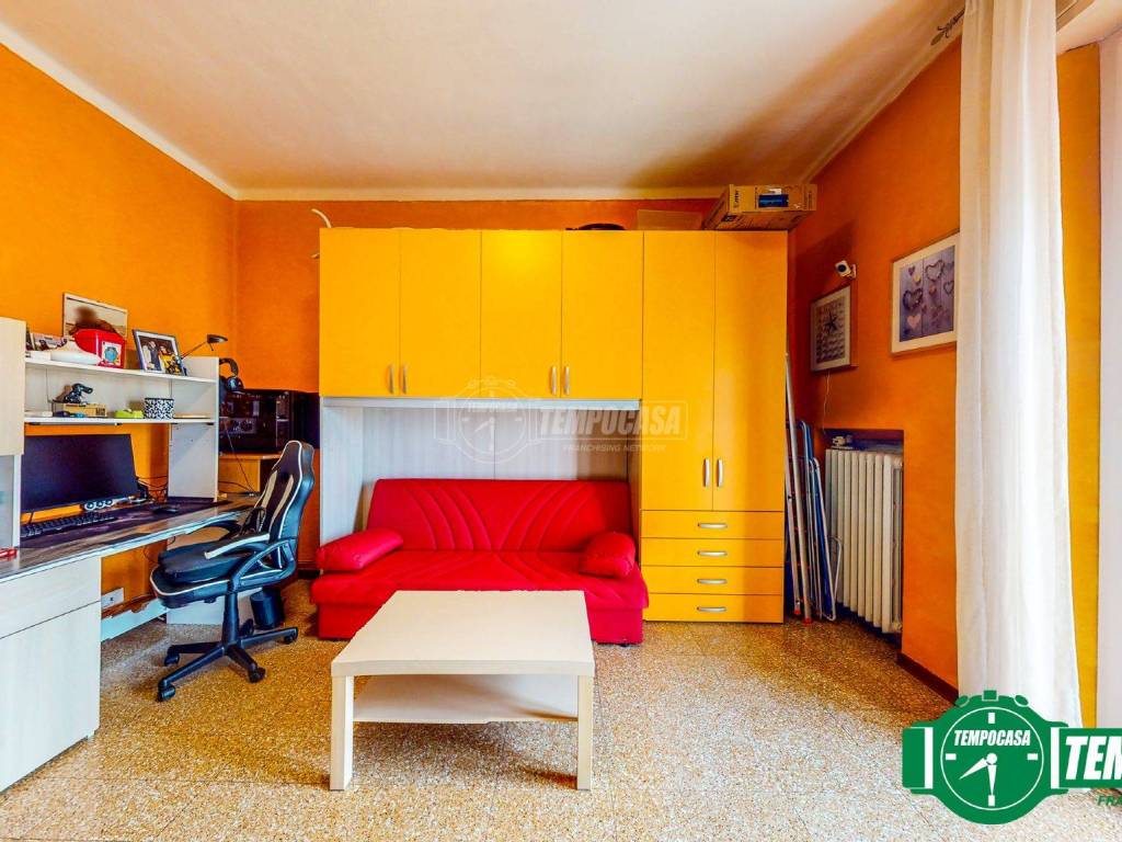 Appartamento a Valenza in Viale della Repubblica - Foto 3