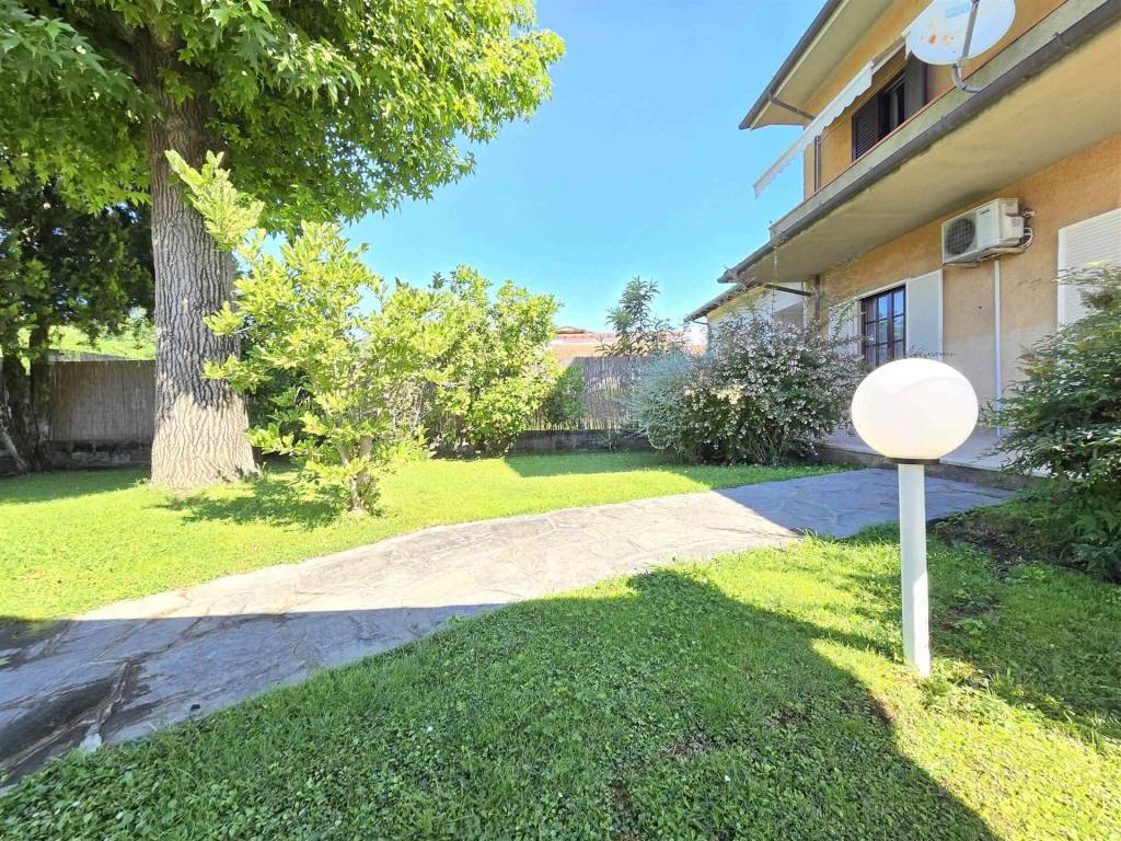 Casa indipendente a Seravezza - Foto 2