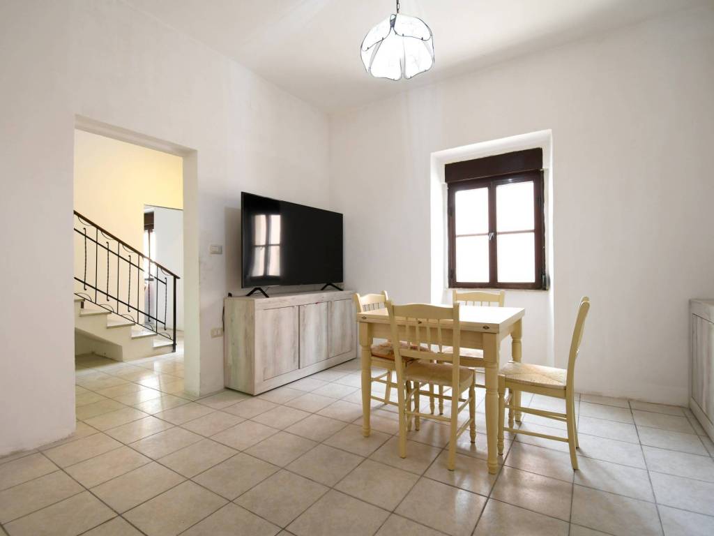 Villa a Sarroch in Via Trieste - Foto 2