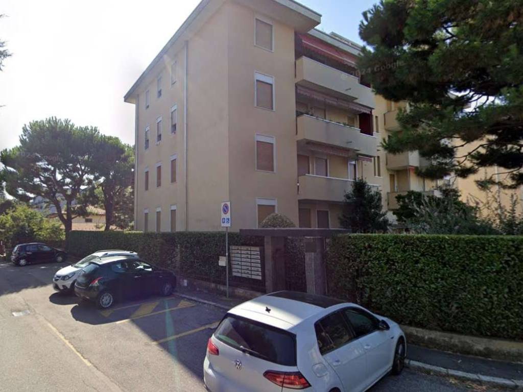 Appartamento a Gallarate in Via Gran Paradiso - Foto 3