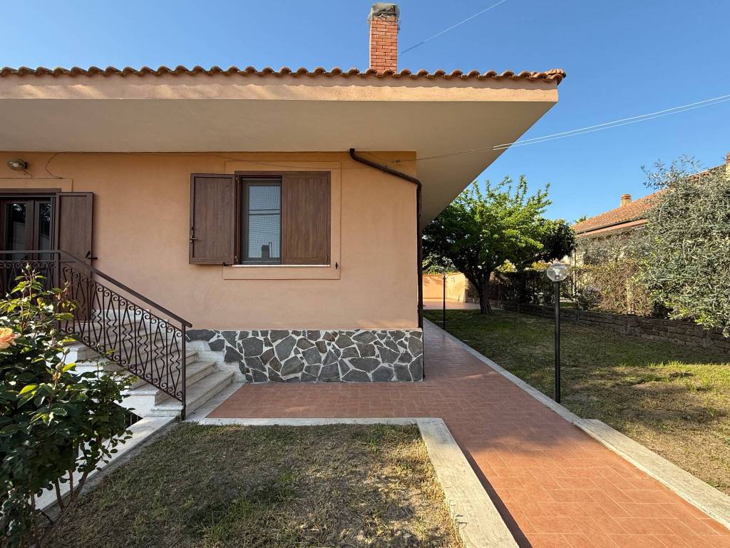Villetta a schiera a Roma in Via Romentino - Foto 1
