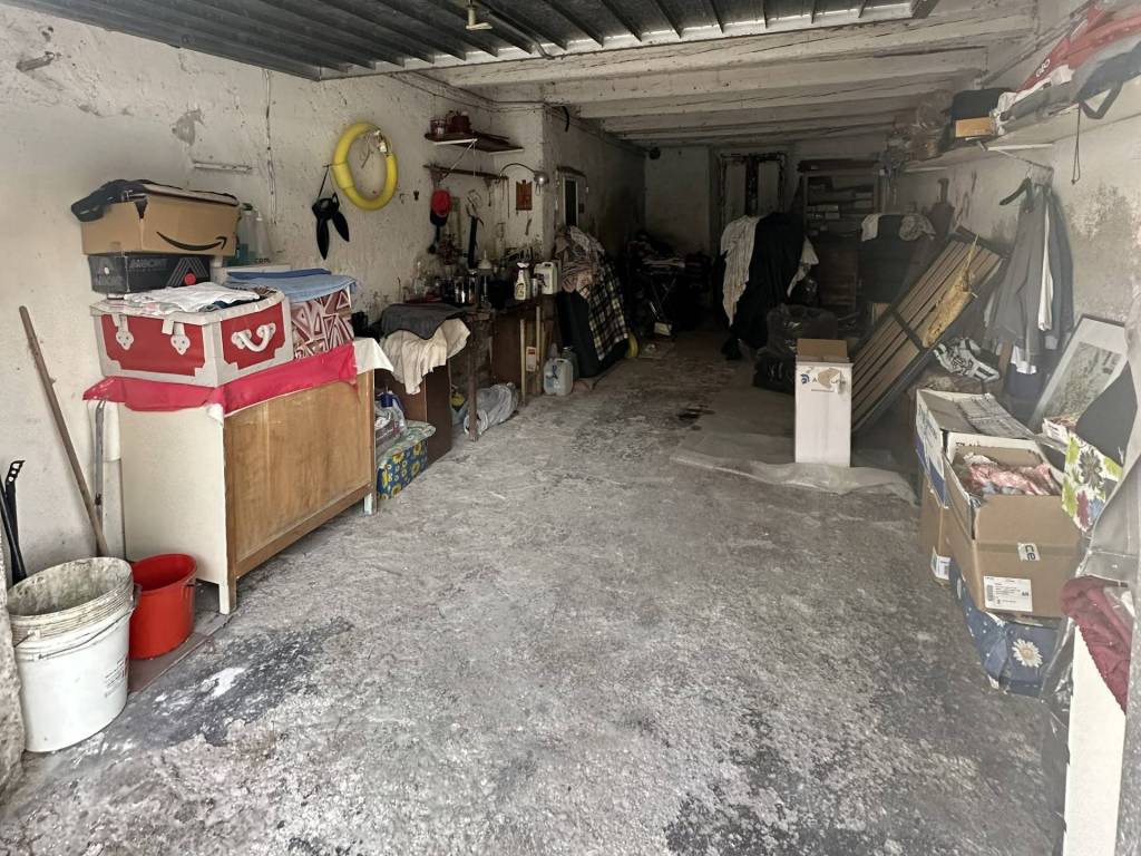 Box / garage a Chiaravalle in Via Fratelli Bandiera, 27 - Foto 4