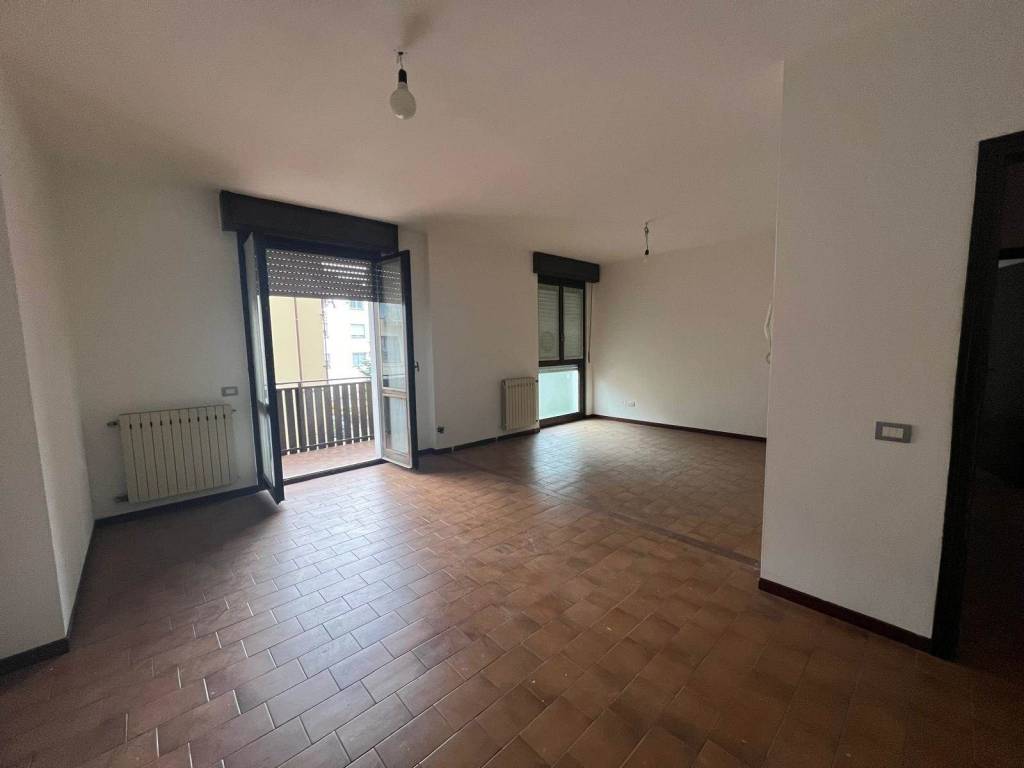 Appartamento a Sondrio in Via Aldo Moro - Foto 3