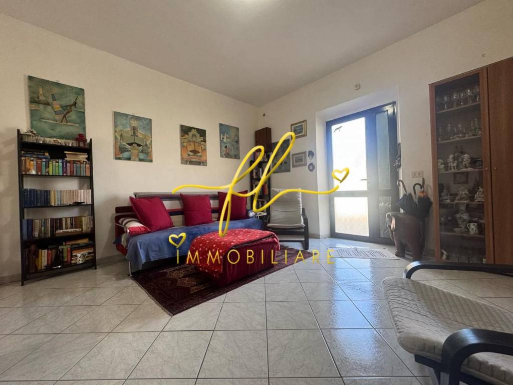 Appartamento a Collesalvetti in Via Falaschi, , 8 - Foto 1