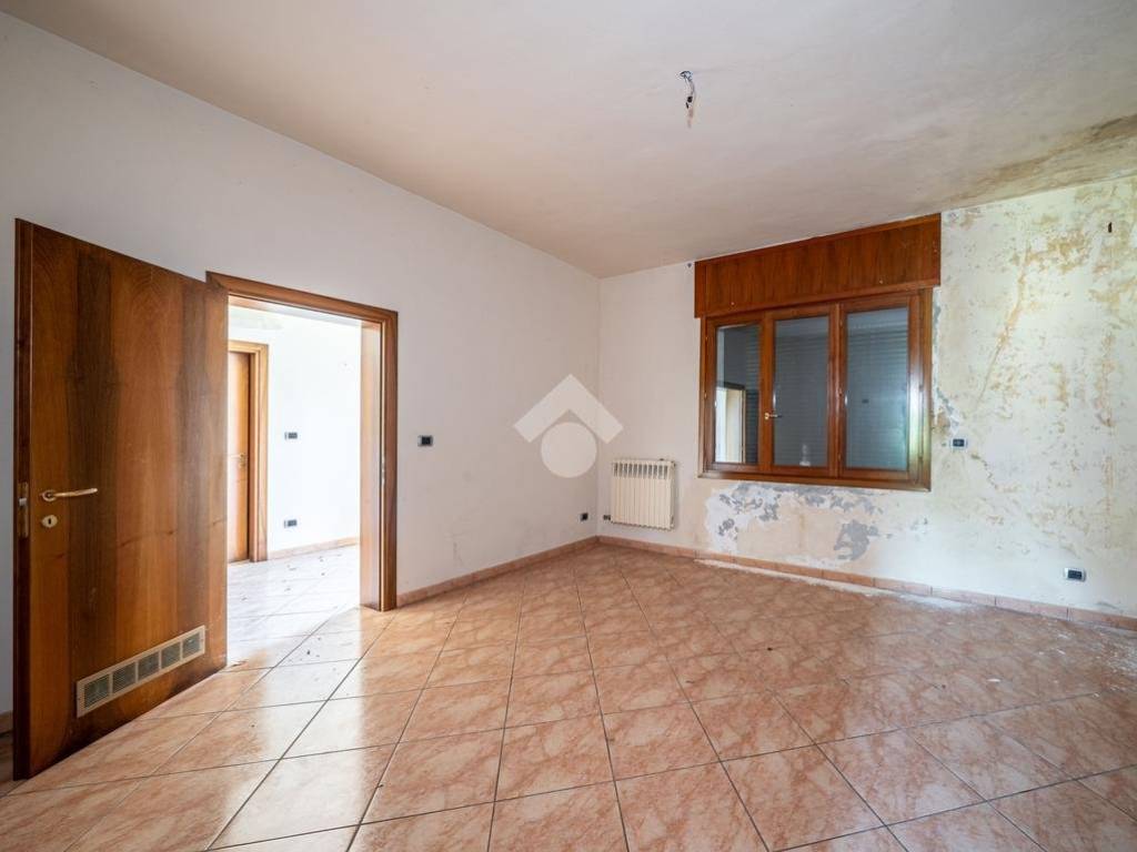 Villa a Roncà in Via Roma, 43 - Foto 4