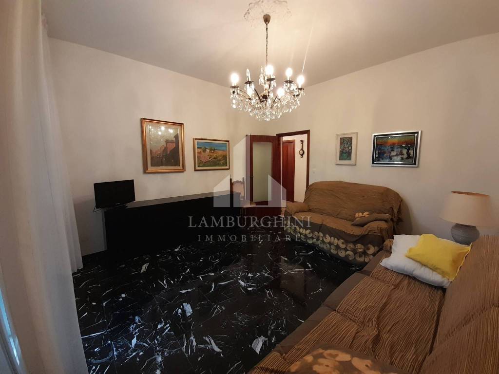 Appartamento a Ferrara in Via Vincenzo Barlaam - Foto 2