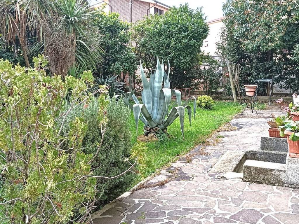 Appartamento a Foligno in Via Oslavia, 35 - Foto 2