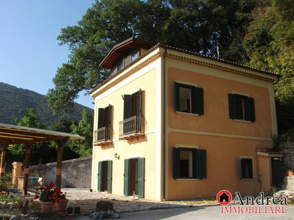 Villa a Maratea in Strada Provinciale 3 Tirrena, 11 - Foto 3