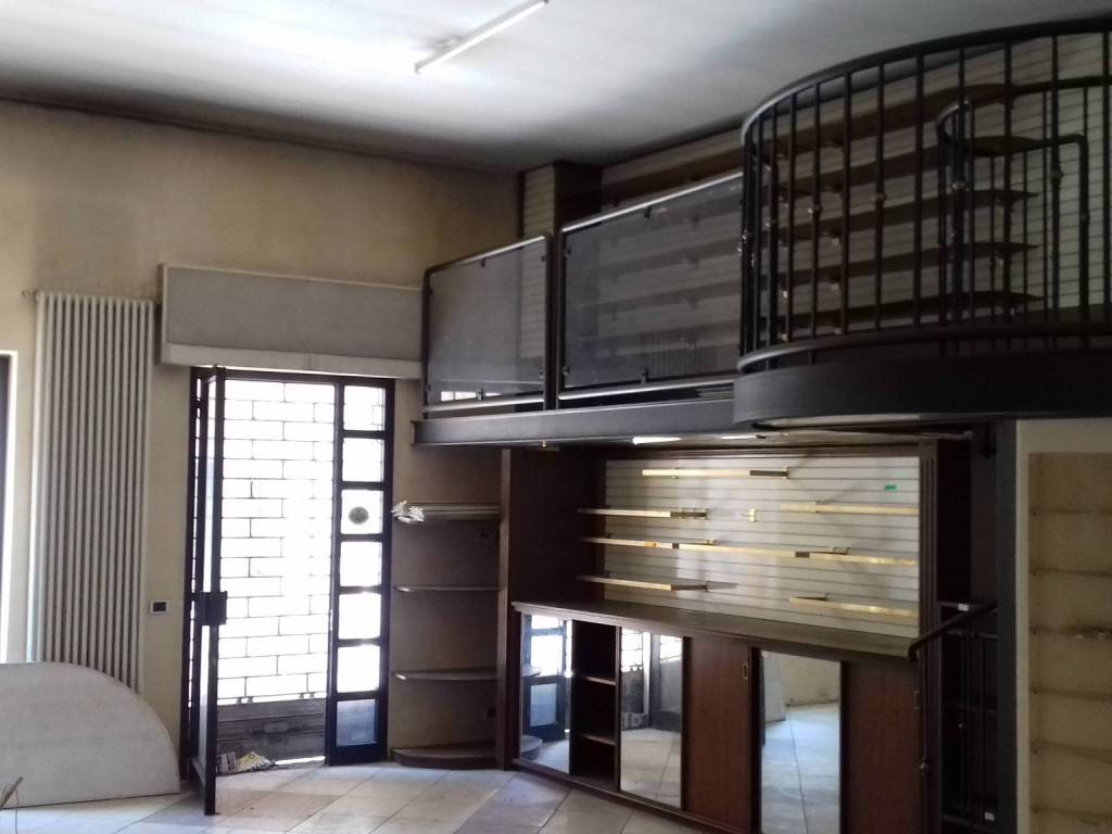 Immobile a Palazzolo sull'oglio in Via Carvasaglio - Foto 2