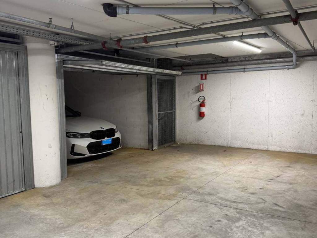 Box / garage a Rovereto in Piazzale Orsi, 24 - Foto 3