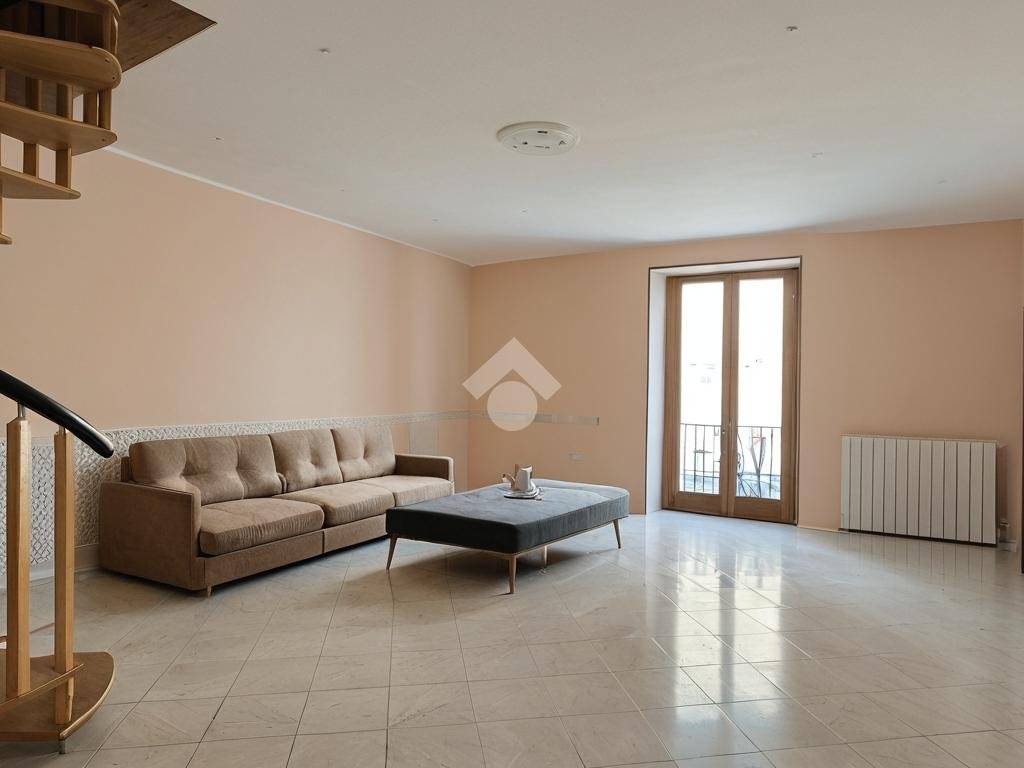 Palazzo / stabile a Sant'agata de' goti in Via Roma - Foto 3