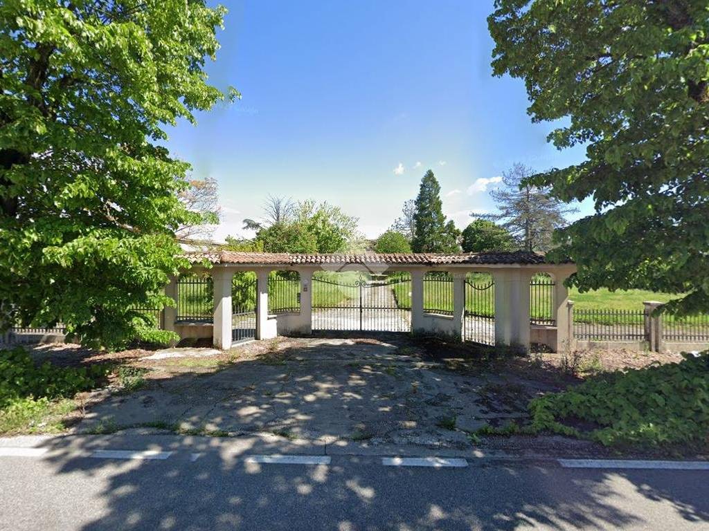 Villa a Poggio rusco in Via Abetone Brennero, 193 - Foto 2