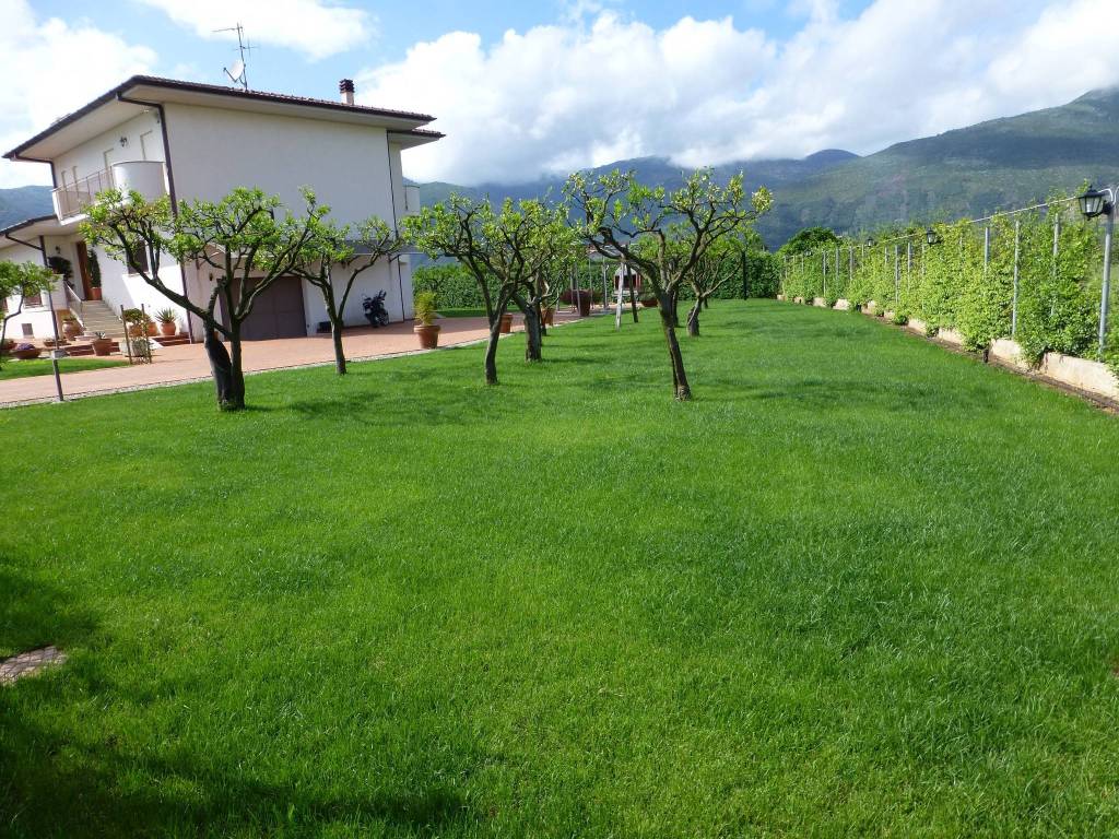Villa a Fondi in Via Appia Lato Roma - Foto 5