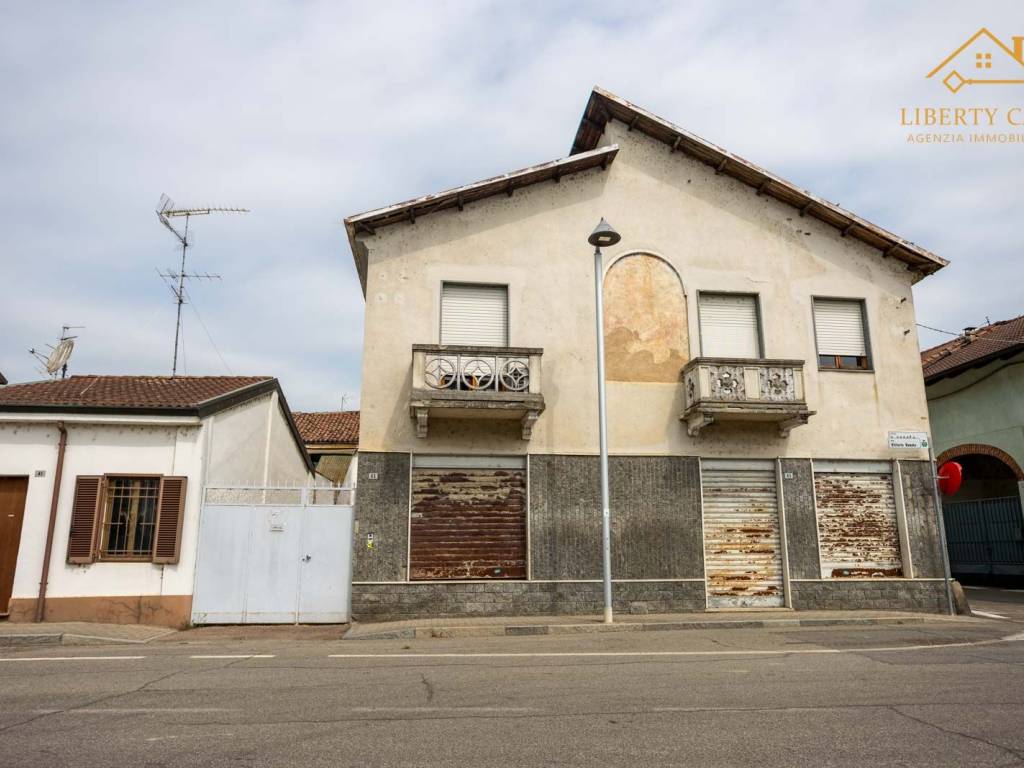 Casa indipendente a Pezzana in Via Vittorio Veneto, 43 - Foto 2
