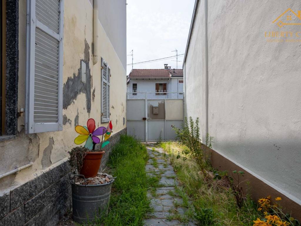 Casa indipendente a Pezzana in Via Vittorio Veneto, 43 - Foto 3
