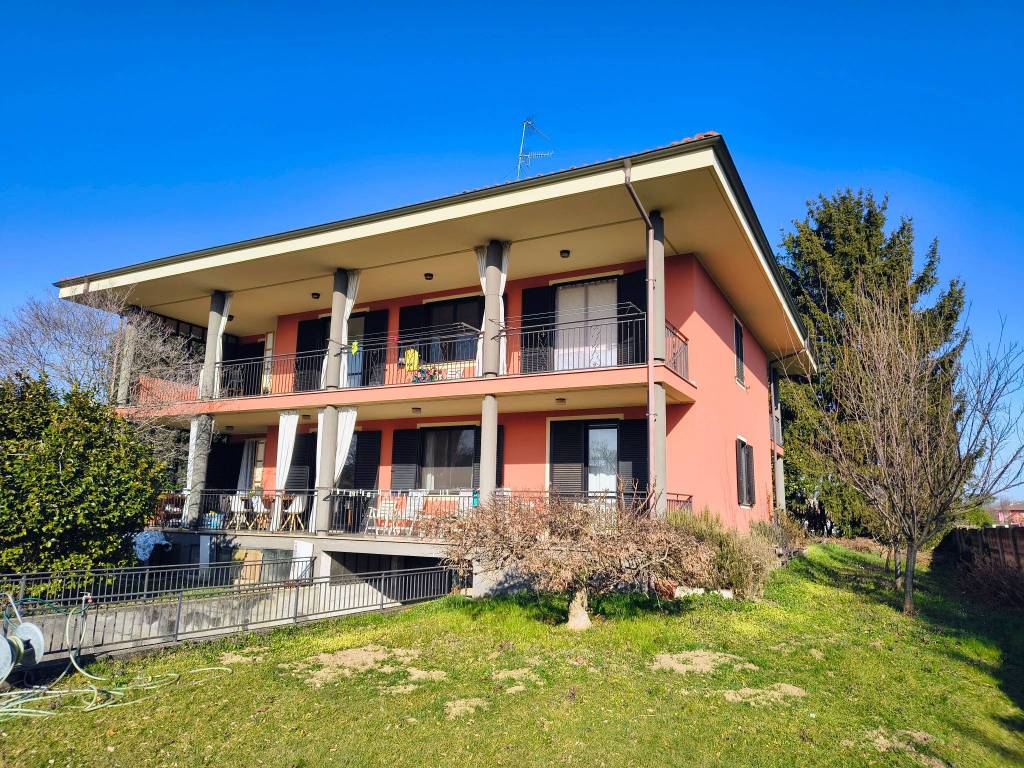 Villa a Cureggio in Via Novara, 6 - Foto 2
