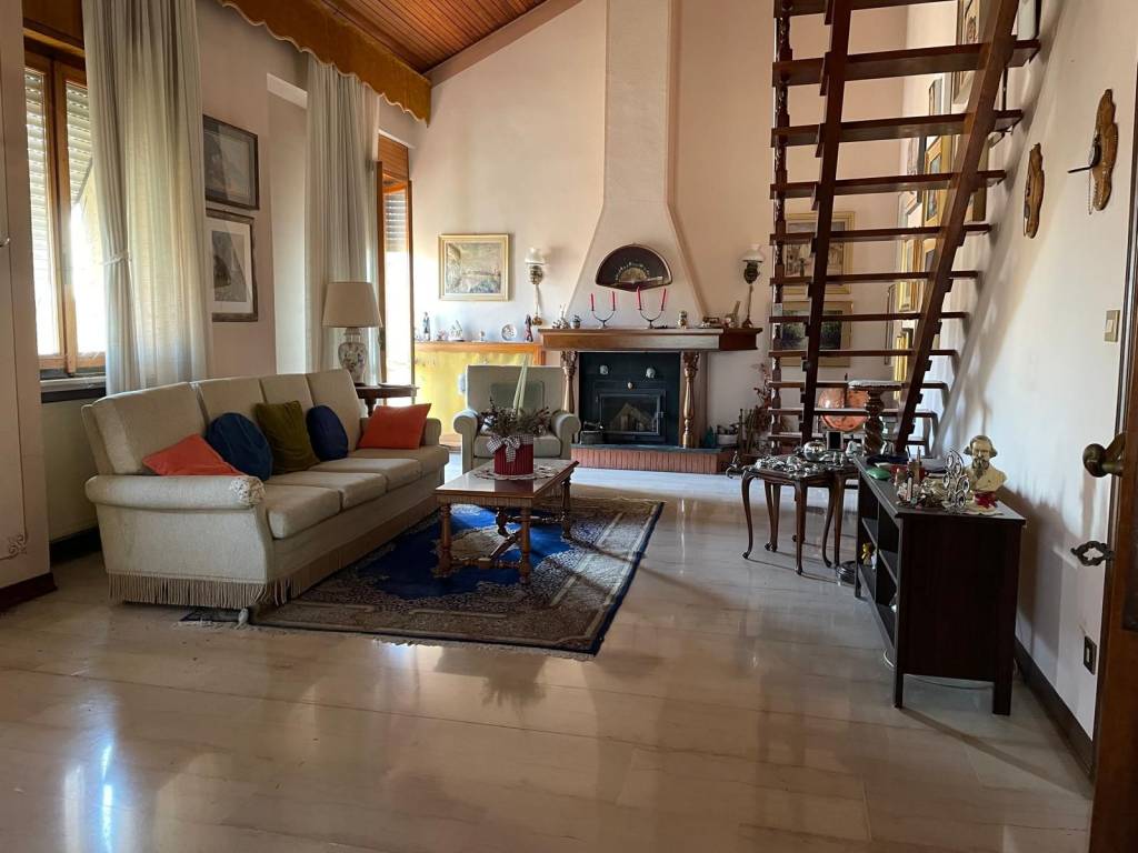 Appartamento a Piacenza in Via Pier Maria Campi - Foto 2