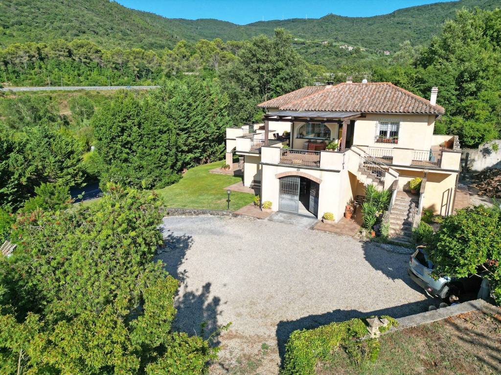 Villa a Villanova d'albenga in Frazione Bossoleto - Foto 4