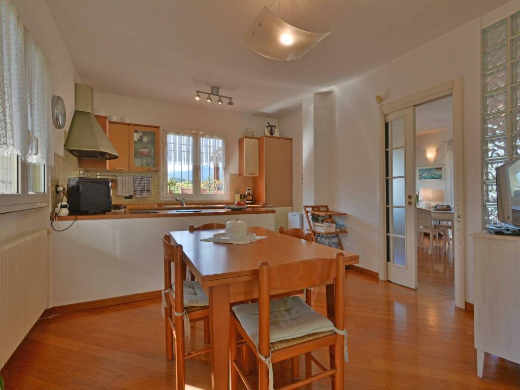 Villa a Villanova d'albenga in Frazione Bossoleto - Foto 5