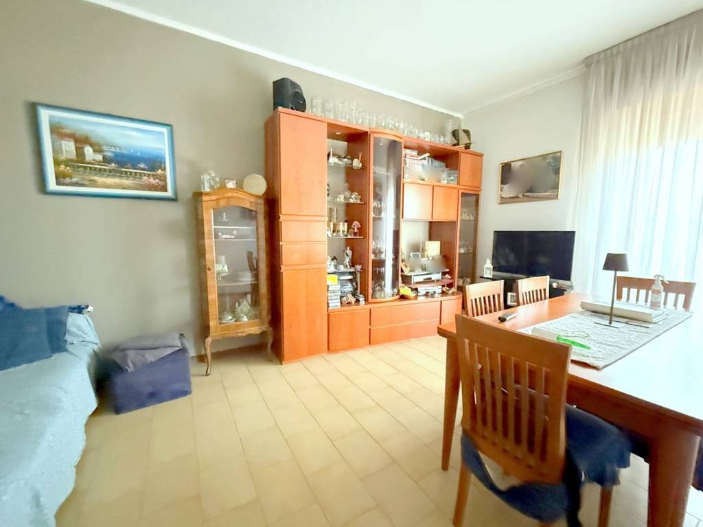 Appartamento a Verona in Stradone Santa Lucia, 28 - Foto 3