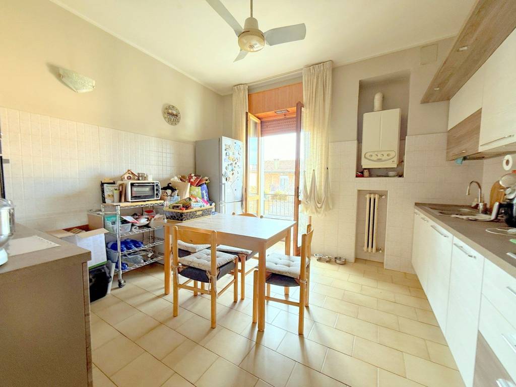 Appartamento a Verona in Stradone Santa Lucia, 28 - Foto 4