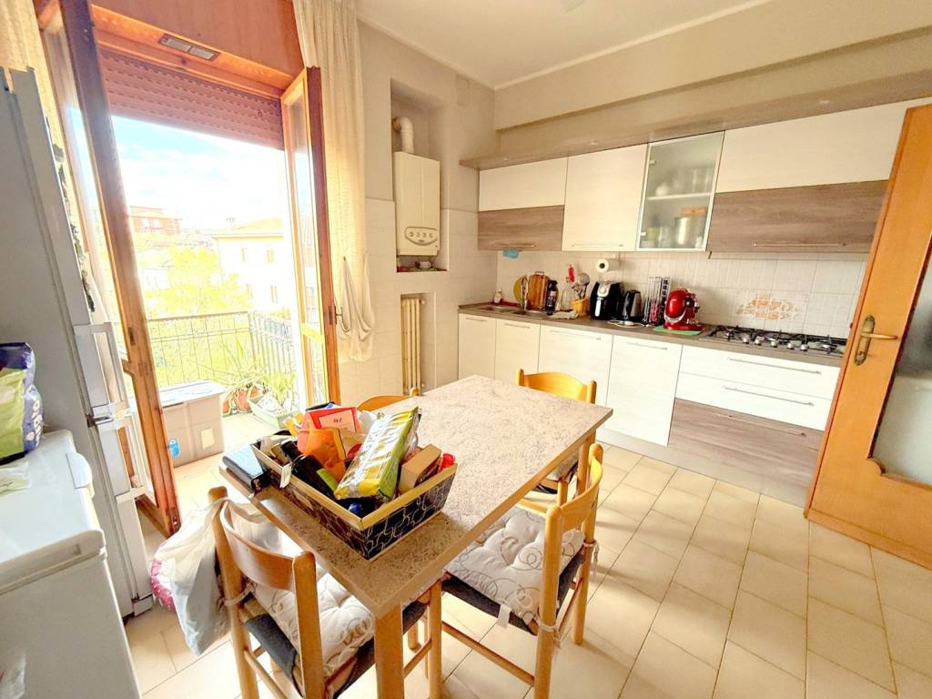 Appartamento a Verona in Stradone Santa Lucia, 28 - Foto 5