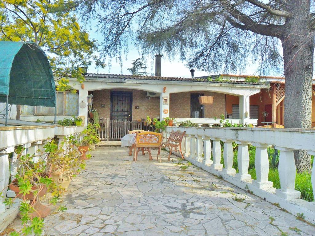 Villa a Foggia in Contrada San Nicola - Foto 2