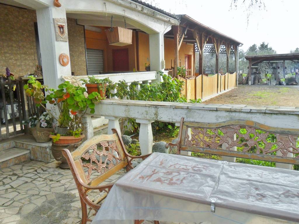 Villa a Foggia in Contrada San Nicola - Foto 4