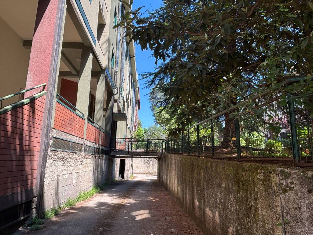 Box / garage a Avellino in Via Giovanni Antonio Cipriani, 8 - Foto 4