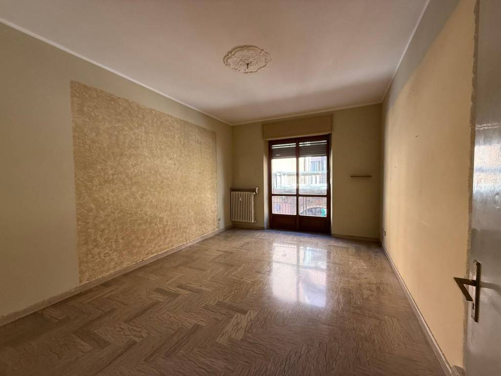 Appartamento a Asti in Via Giosuè Carducci, 52 - Foto 3