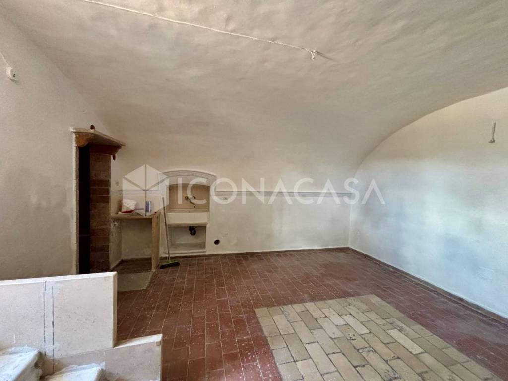 Appartamento a Bisceglie in Via Camillo Benso di Cavour - Foto 4