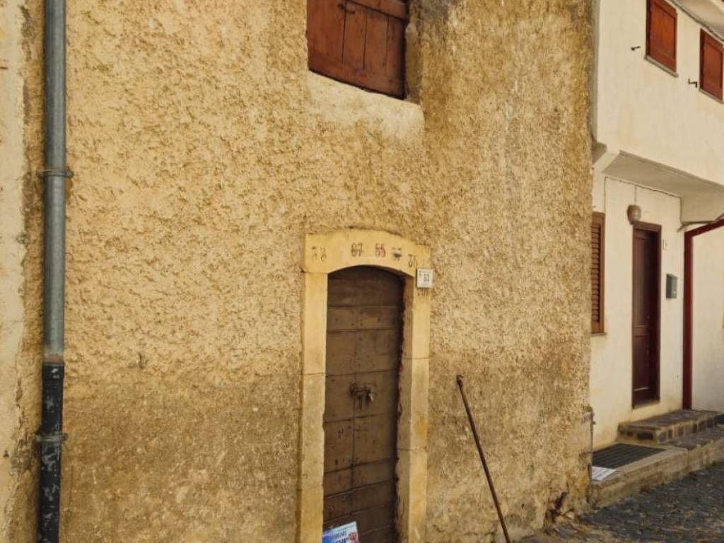 Immobile a Rocca di cambio in Via della Canala - Foto 3