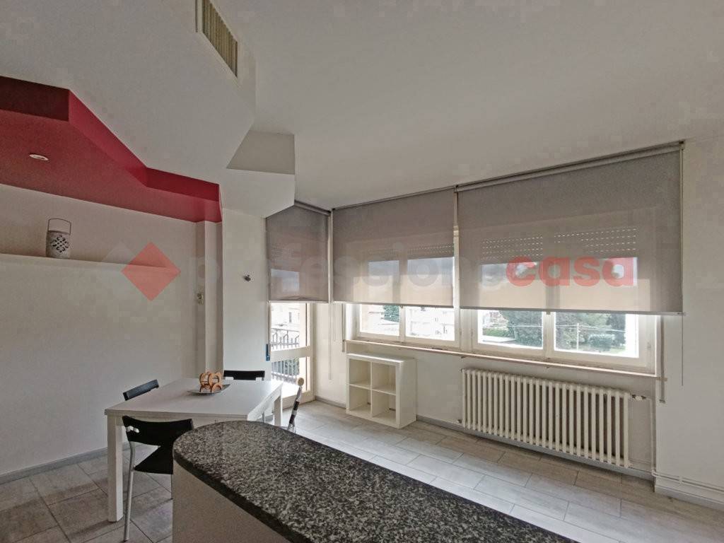 Appartamento a Borgomanero in Corso Roma - Foto 2