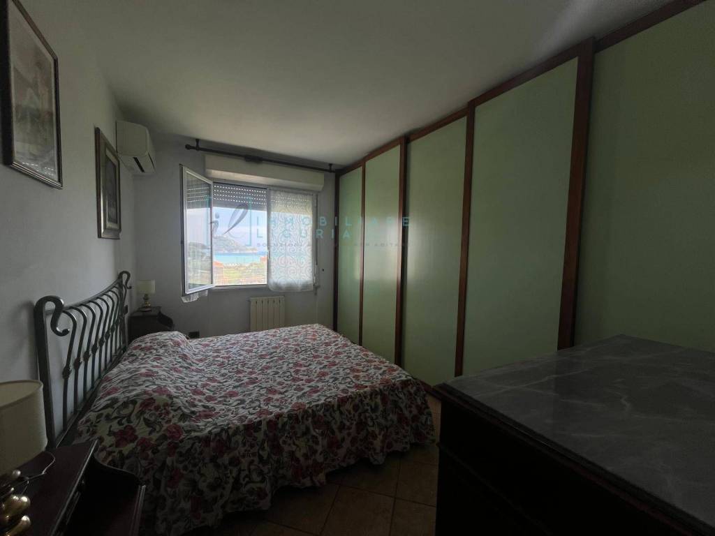 Appartamento a Albenga in Via Tiziano - Foto 5