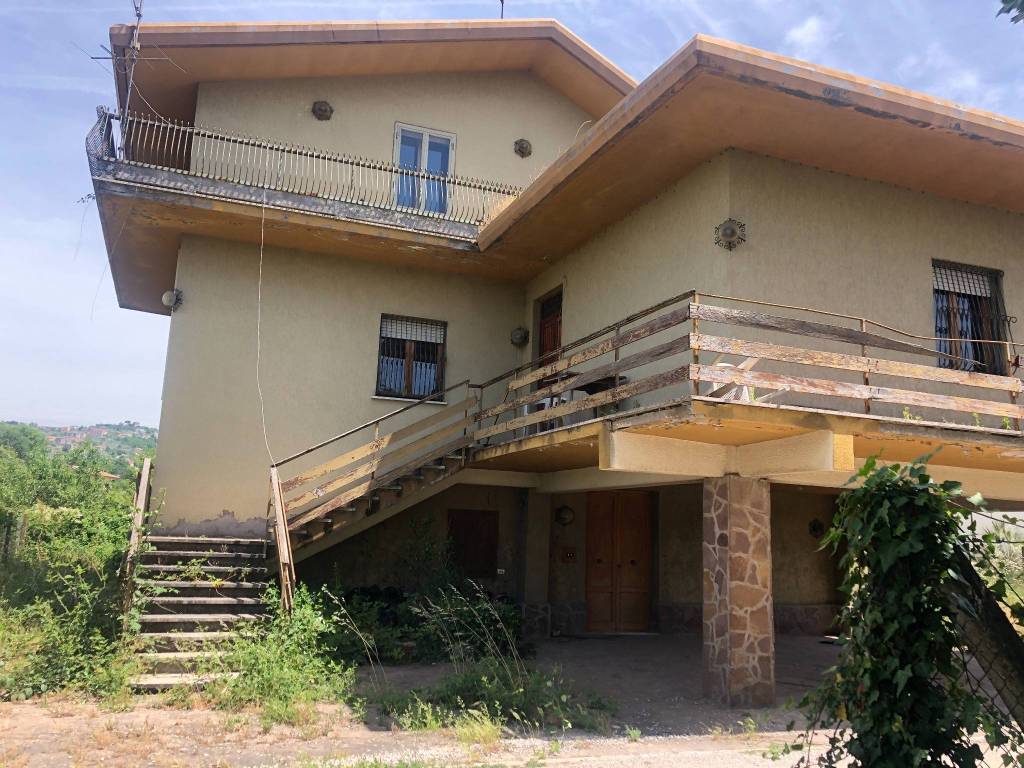 Villa a Anagni in Via Bassano - Foto 3