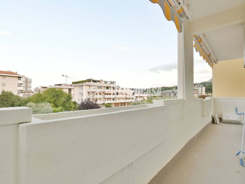 Appartamento a Ascoli piceno in Via delle Primule - Foto 2